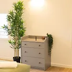 By Host In Italy 아파트