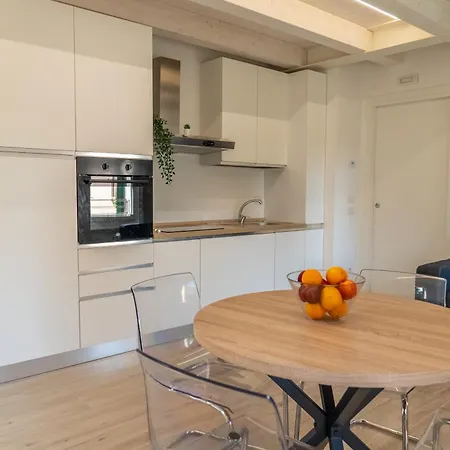 Elegante Appartamento in Centro a Treviso *